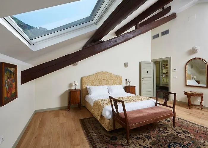 Villa Platamone *