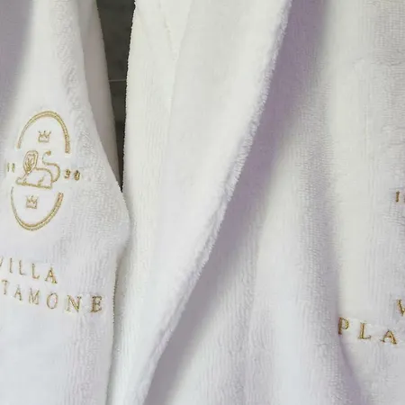 Platamone كومو