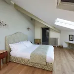 Вилла Platamone *